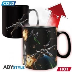 Auslauf 🛒 Abysse Corp Star Wars: Episode VII - Thermoeffekt Tasse "Weltraumschlacht" 🛒